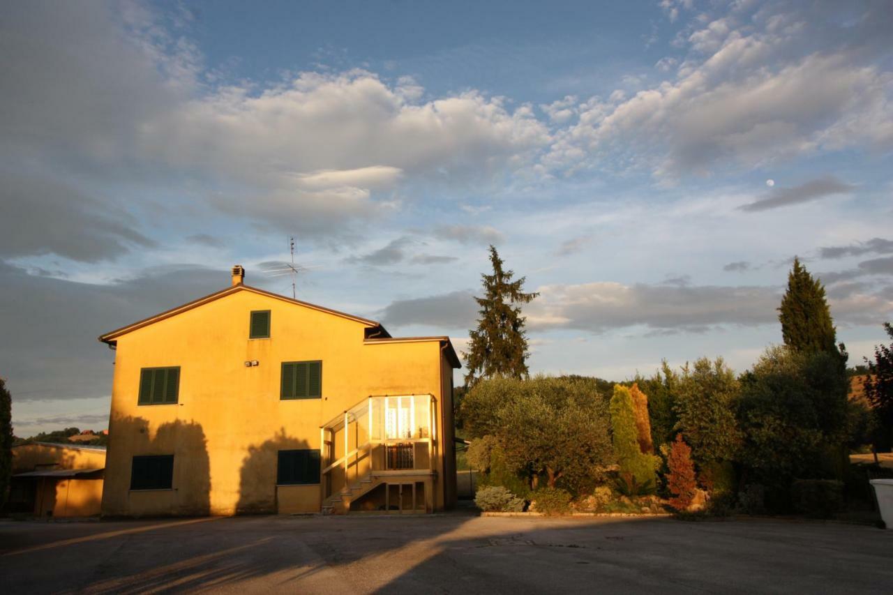 Il Casale Di Nonno Guido Bed and Breakfast Monterado Exteriör bild